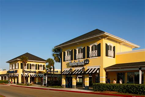 gulfport ms outlet stores.